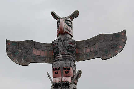 Totem pole (Photo credit: Barb Dinning, Nanwakolas Council)